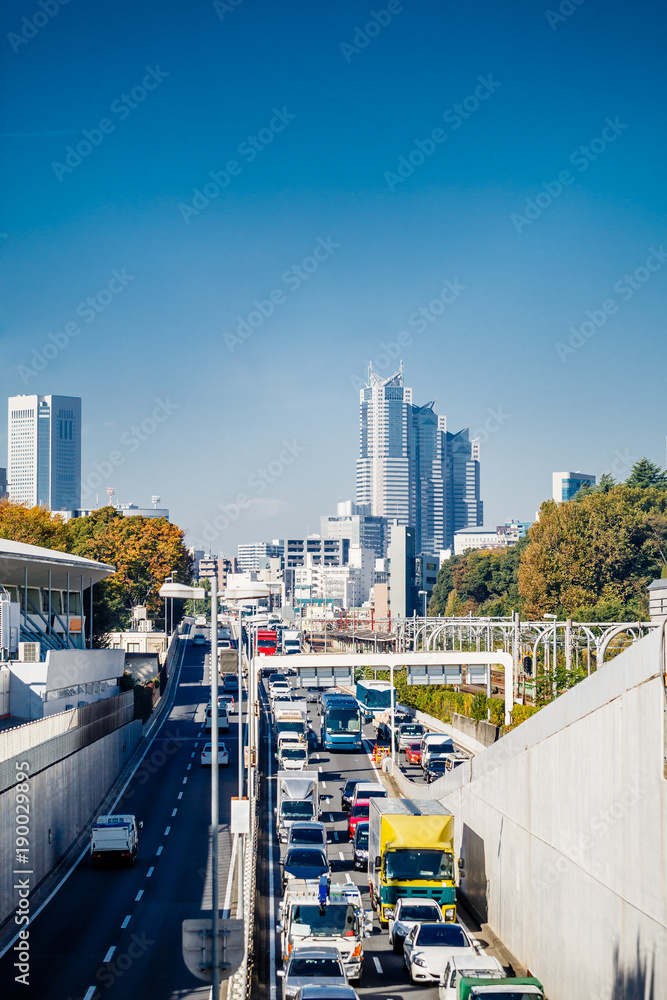 渋滞中の高速道路