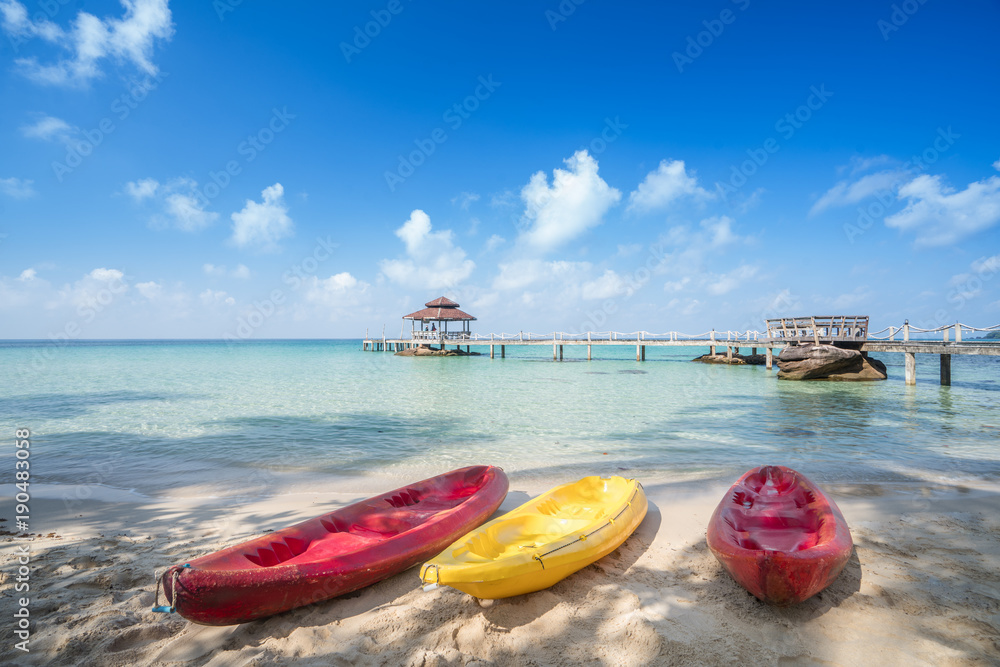 Koh Kood岛木桥至展馆