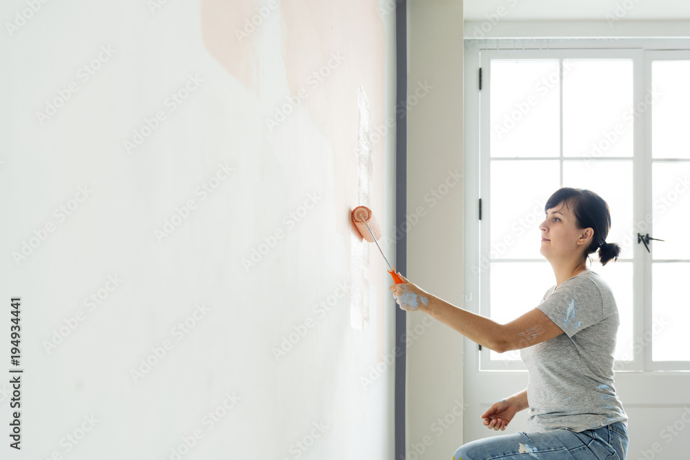 People renovating the house