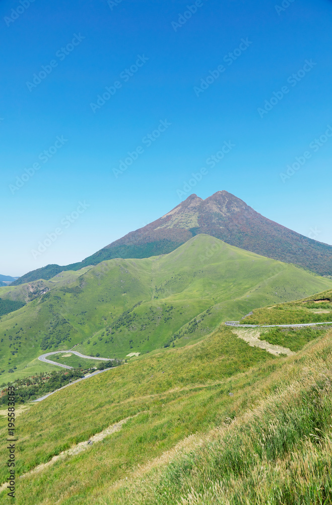 由布岳