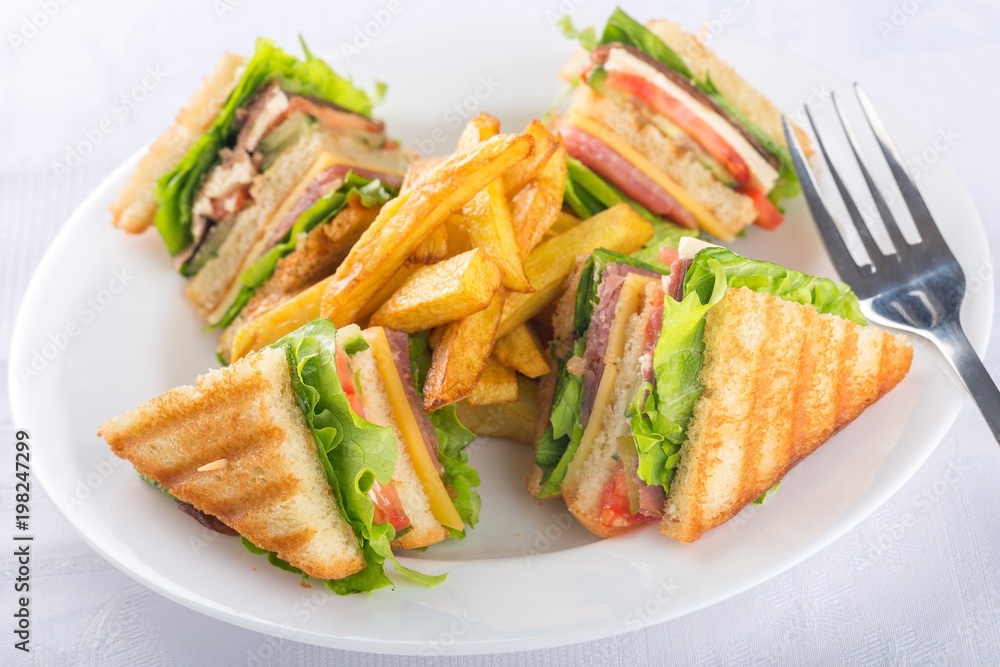 Club sandwich.