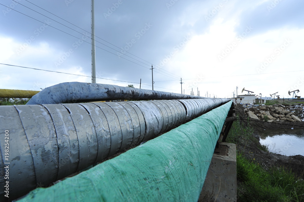 The pipe and valve oil fields