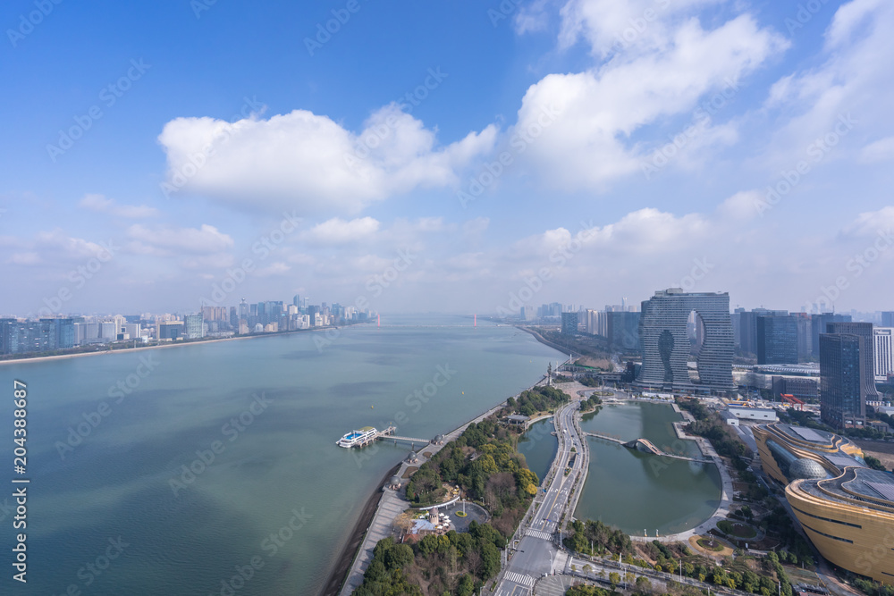 城市天际线全景