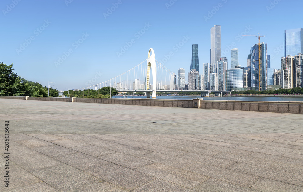 Prospects for the empty square floor tiles of Guangzhou urban complex.