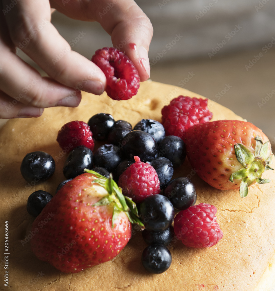 Homemade berry cake food photography recipe idea