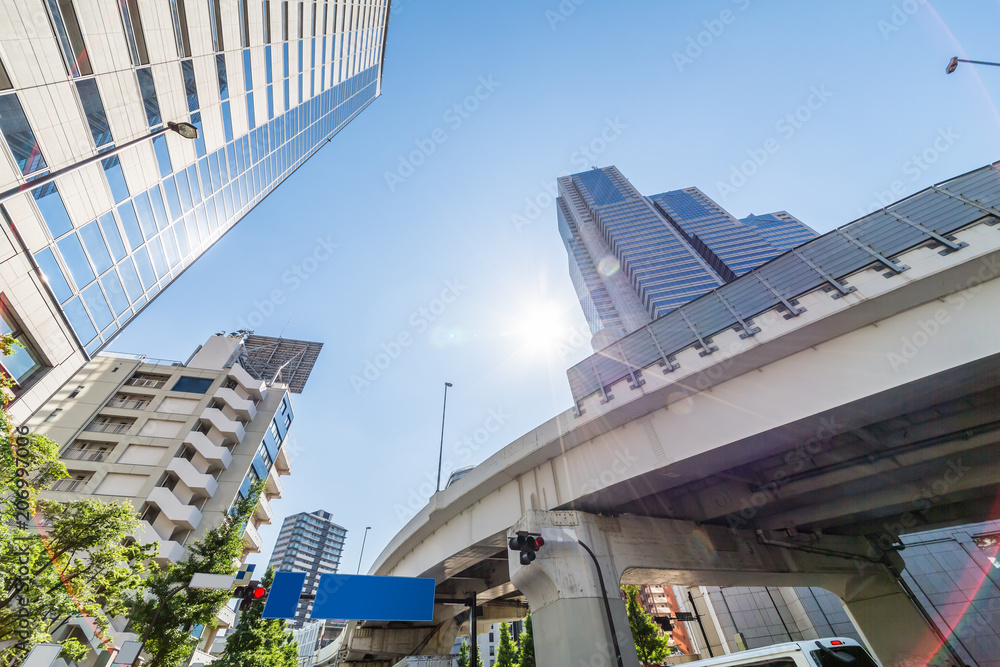 都会の高層ビル群