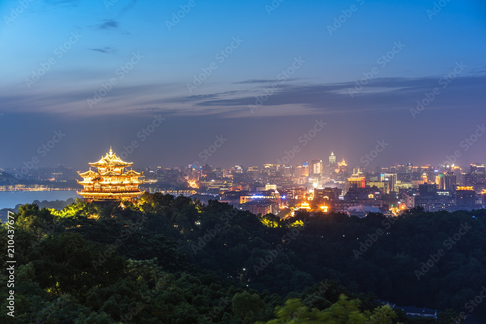 中国杭州城市天际线全景