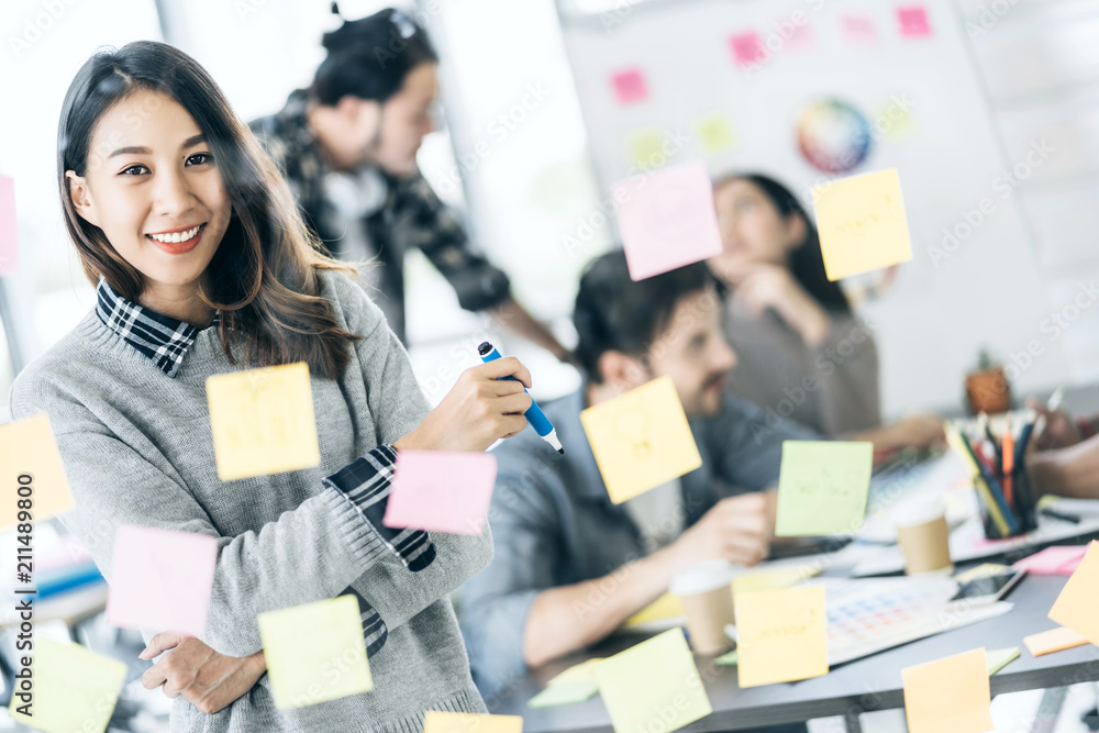 successful business teamwork brainstrom meeting with paper note in meeting room office background