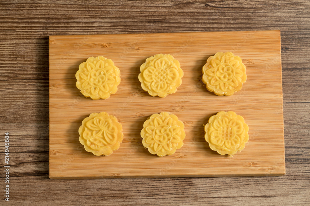 Chinese food, Mid-Autumn moon cake