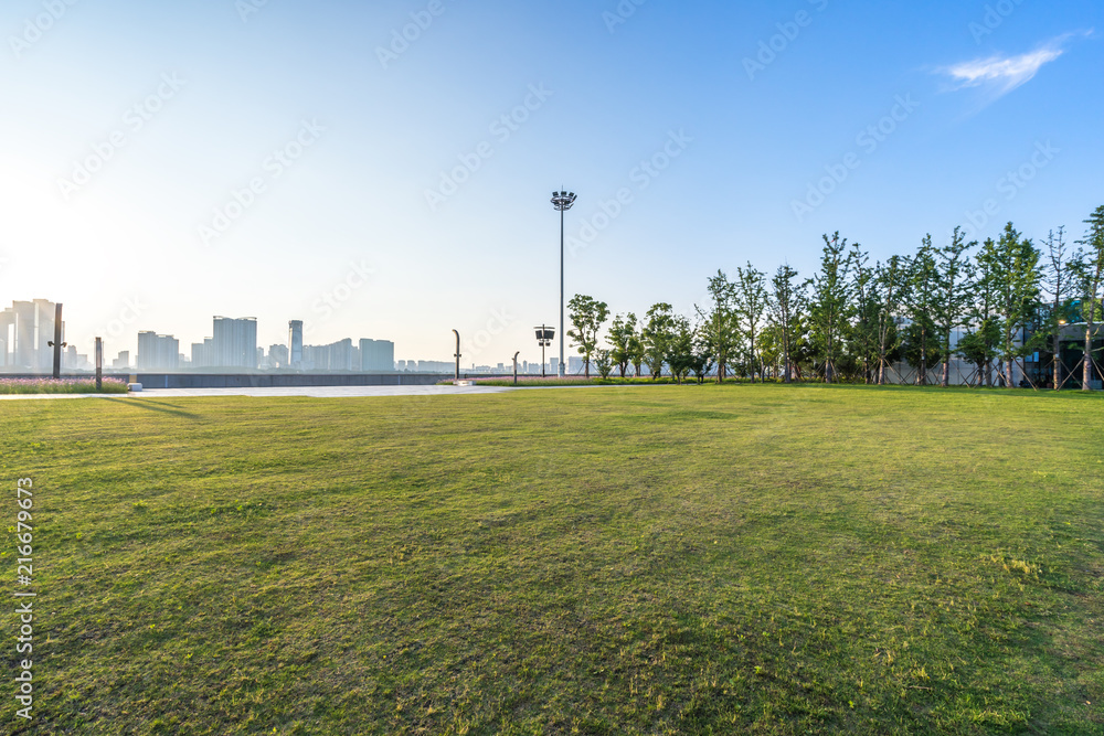 城市天际线，城市绿地