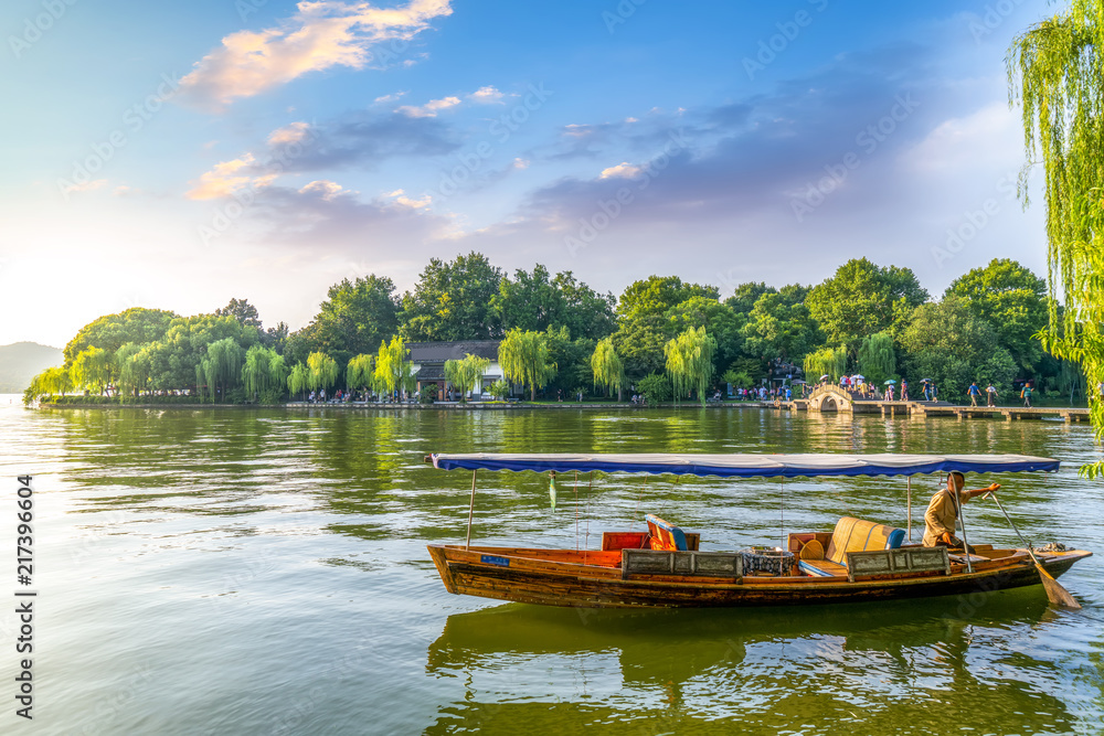 Beautiful landscape and landscape in West Lake, Hangzhou