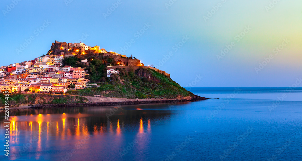 Castelsardo prima dellalba