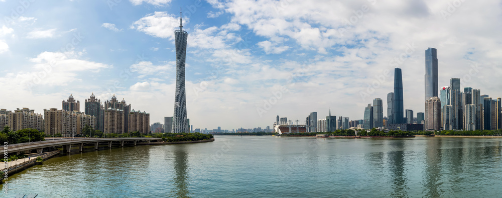 广州城市建筑景观的天际线……