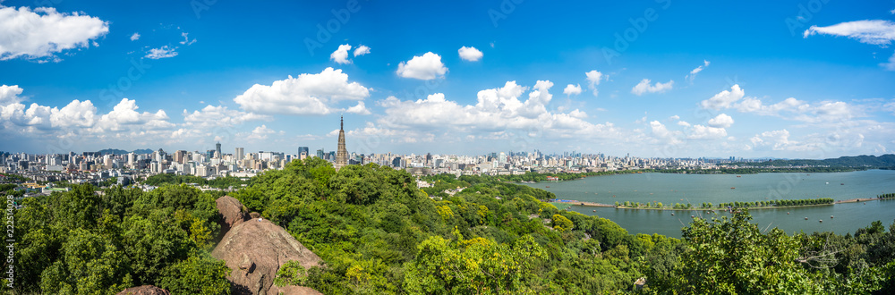 中国杭州城市天际线全景