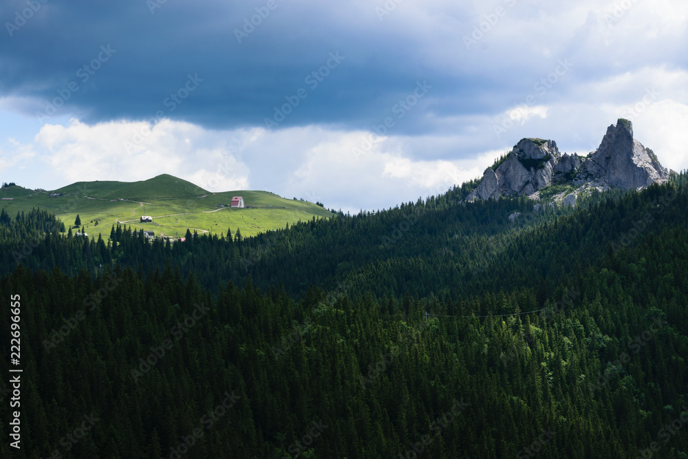 山中风景