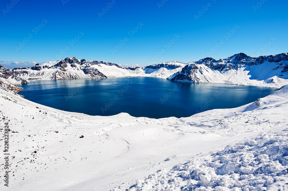 Heaudio-videoen Pool of Changbai mountain of China.