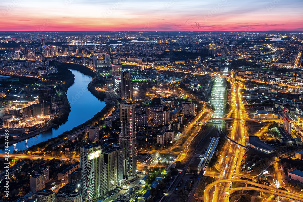 夜晚的城市