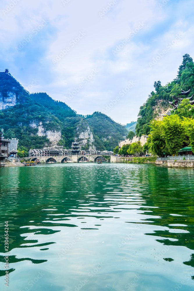 镇远古城风景秀丽……