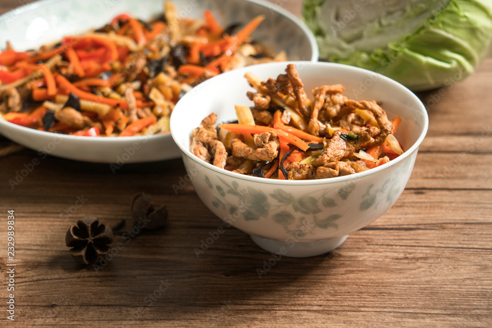 Chinese traditional food, Stir-fried Pork Strips in Fish Sauce