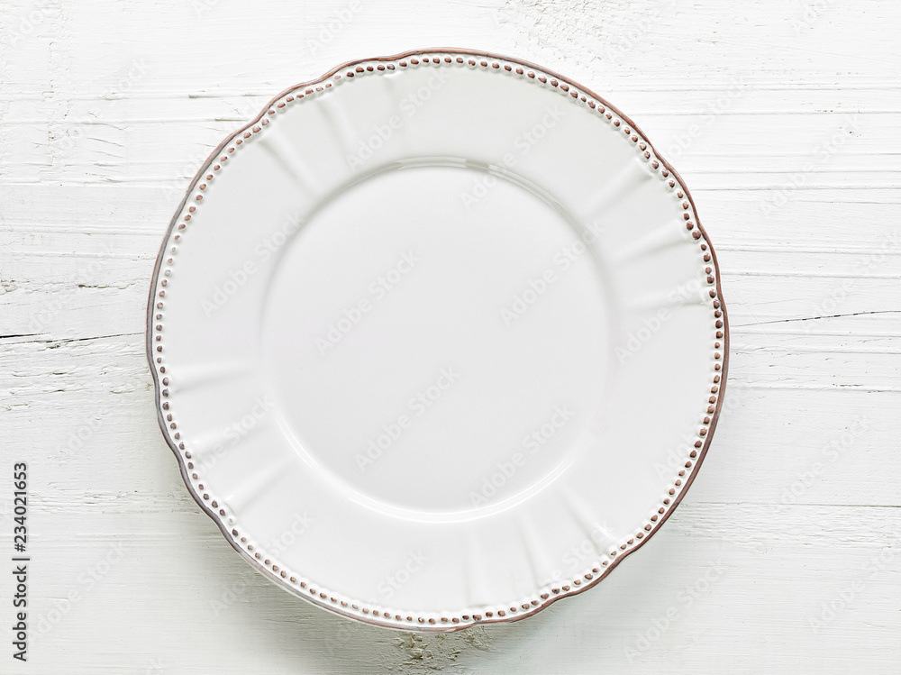 empty white plate