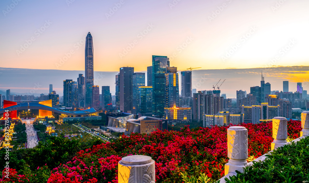 深圳城市天际线与建筑景观夜景……