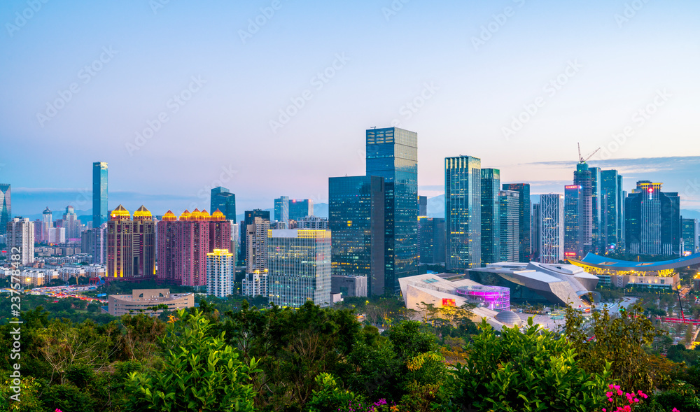 深圳城市天际线与建筑景观夜景……