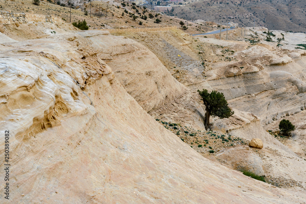 skały w okolicy Petra, Jordania