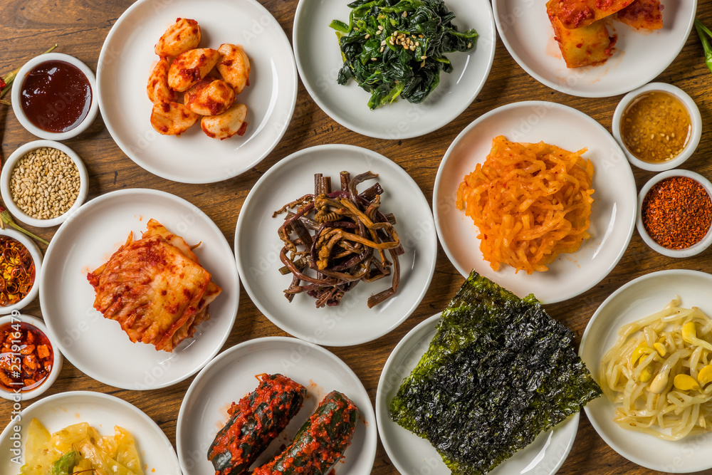 代表的な韓国の料理　typical Korean foods