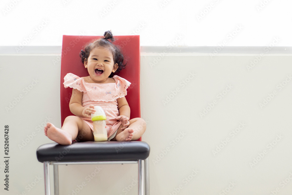 Portrait of happy smiling child girl