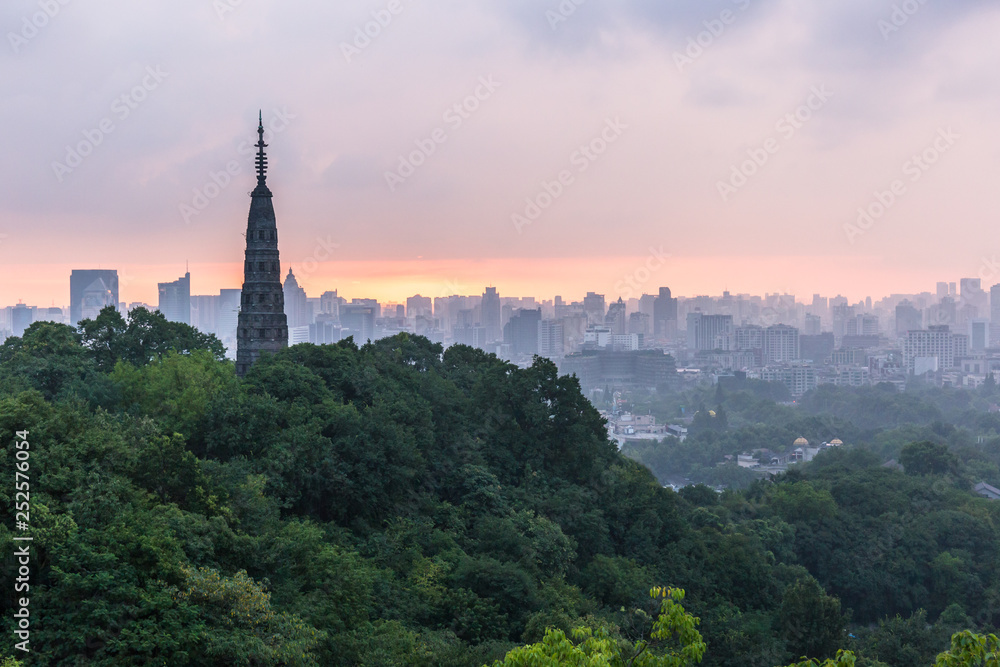 中国杭州古塔之景