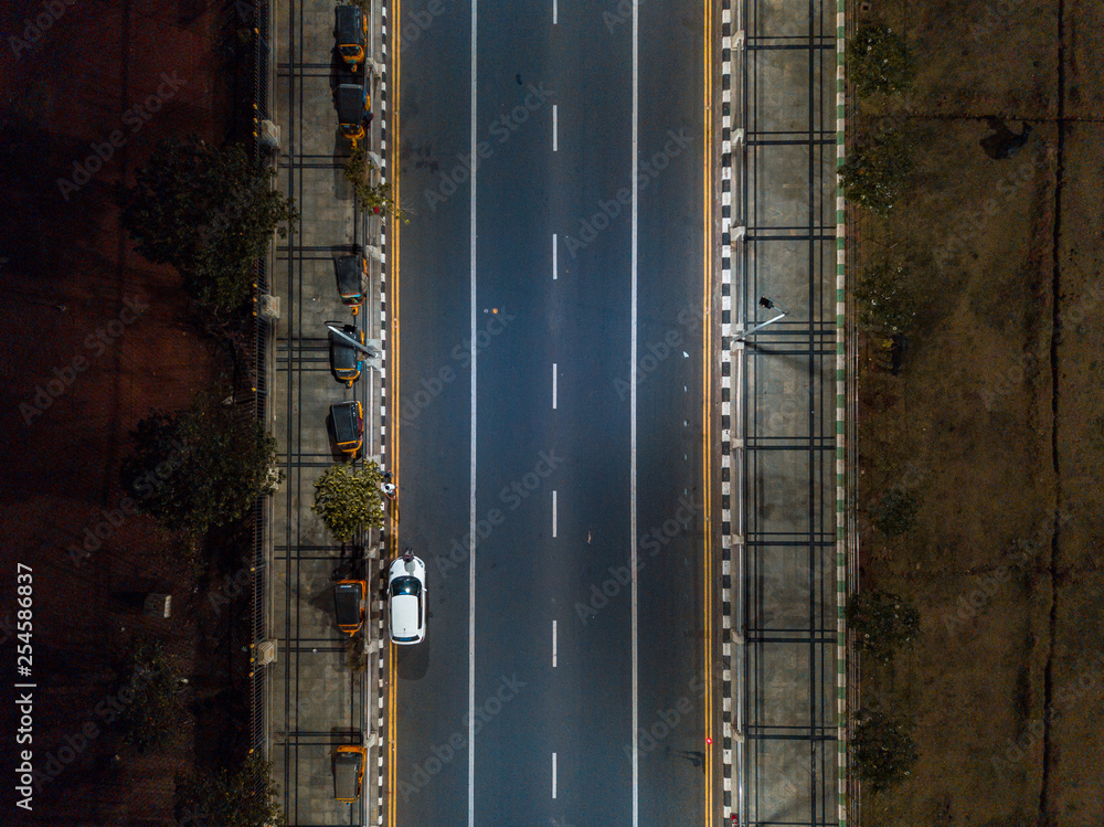 夜晚的城市