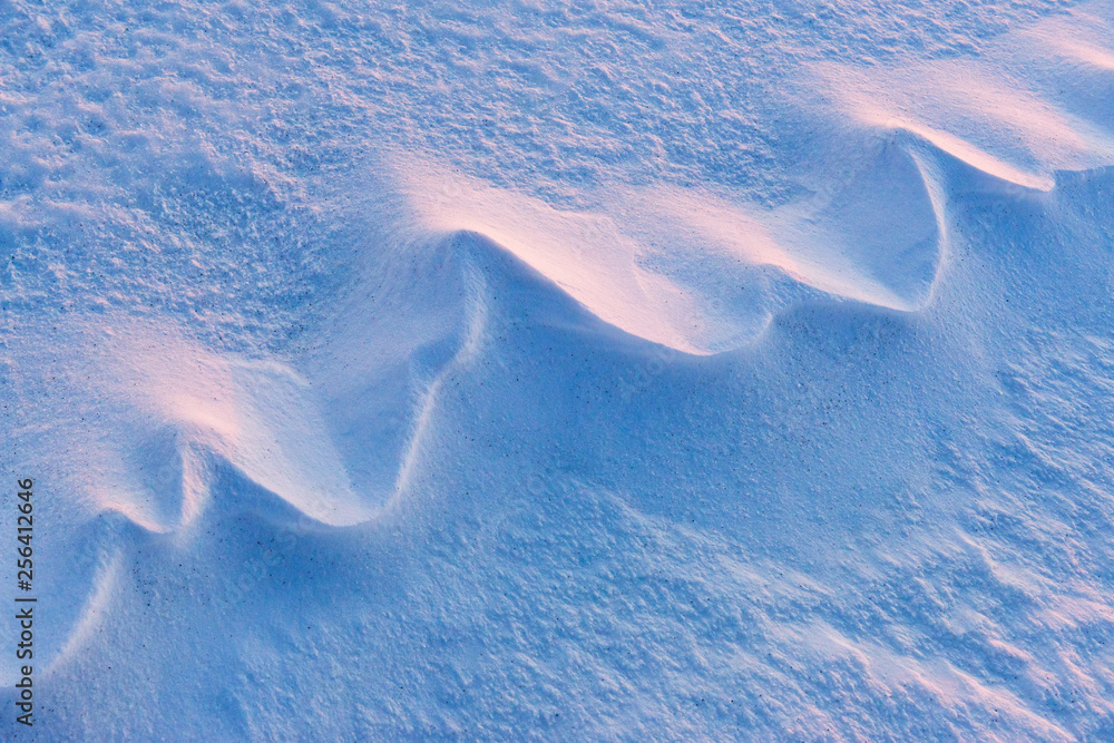  Bizarre snow snow in sunset light.