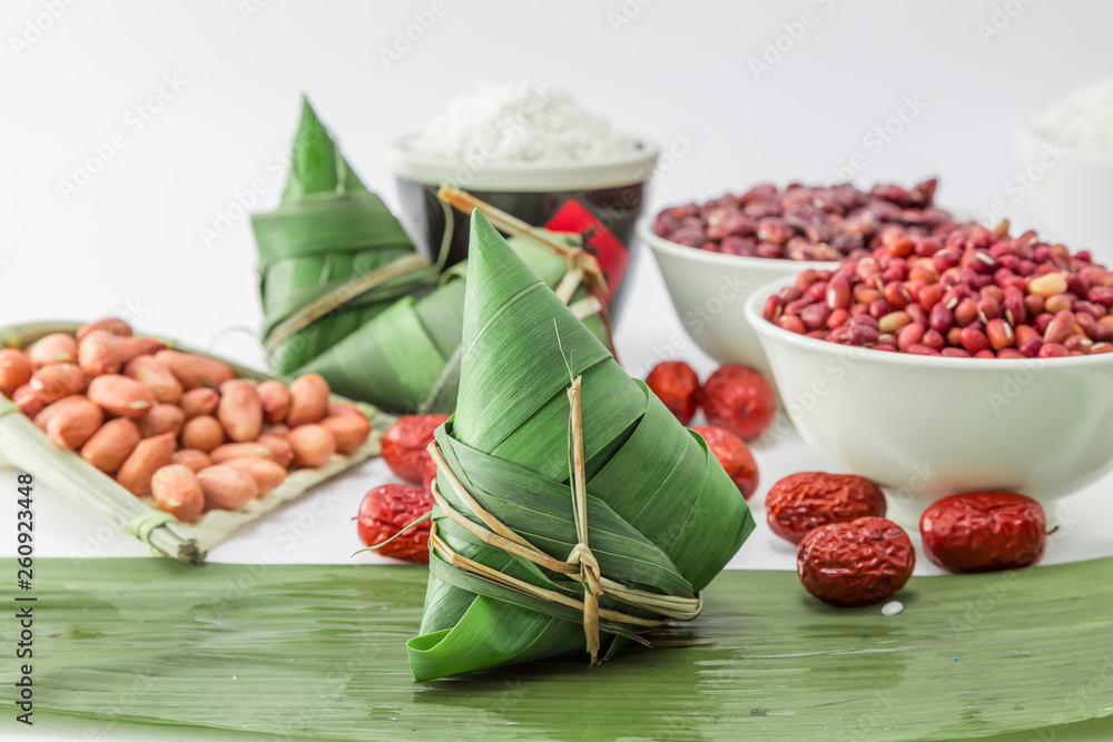 中国传统节日美食端午粽子……