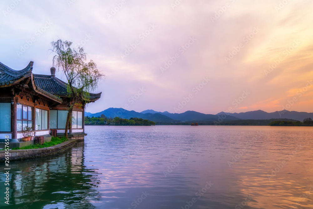 The Beautiful Landscape and Architectural Landscape of West Lake in Hangzhou..