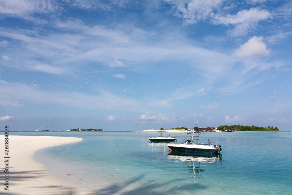 tropical island scenery,maldives