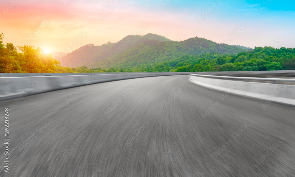 道路与自然景观景观