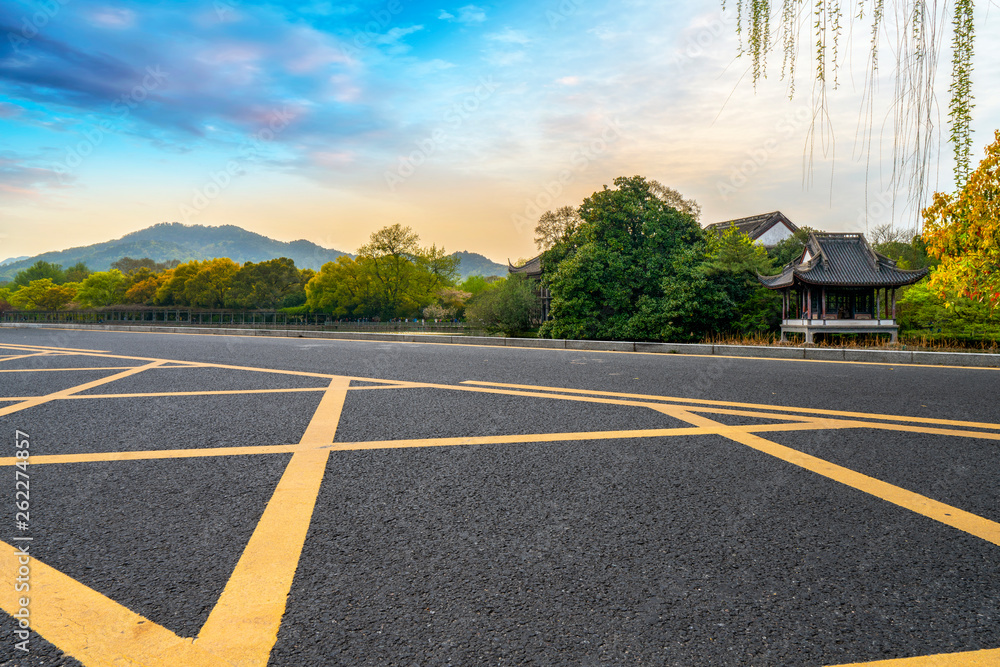 道路与自然景观景观