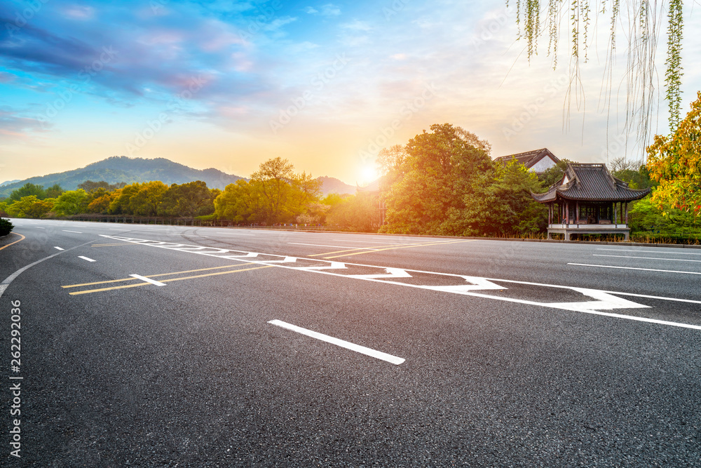 道路与自然景观景观