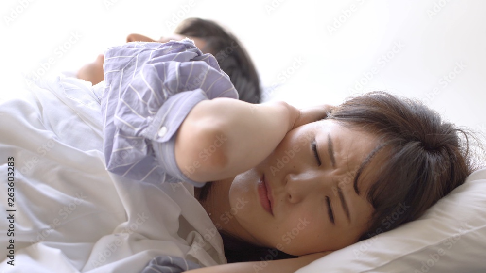 寝不足　不眠症