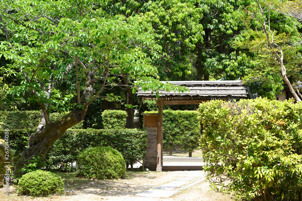 茶室の門