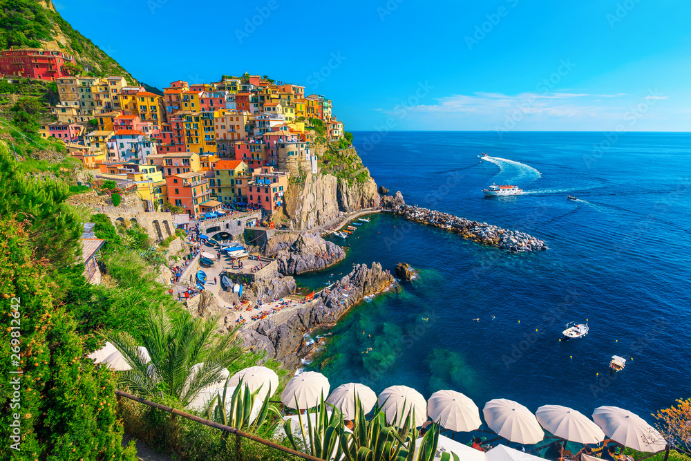 Manarola touristic village with colorful buildings, Cinque Terre, Liguria, Italy