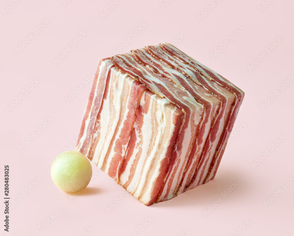 cube of prosciutto slices