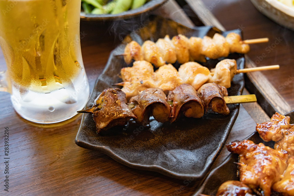 酒の肴にぴったりの焼き鳥