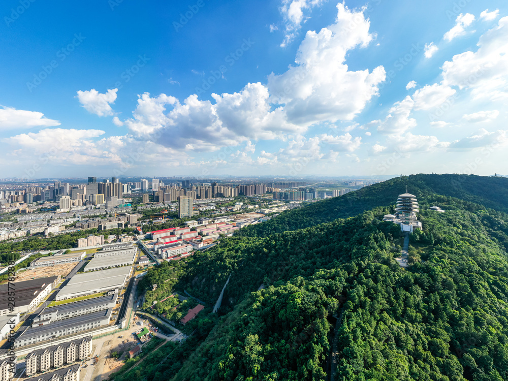 中国杭州城市天际线全景