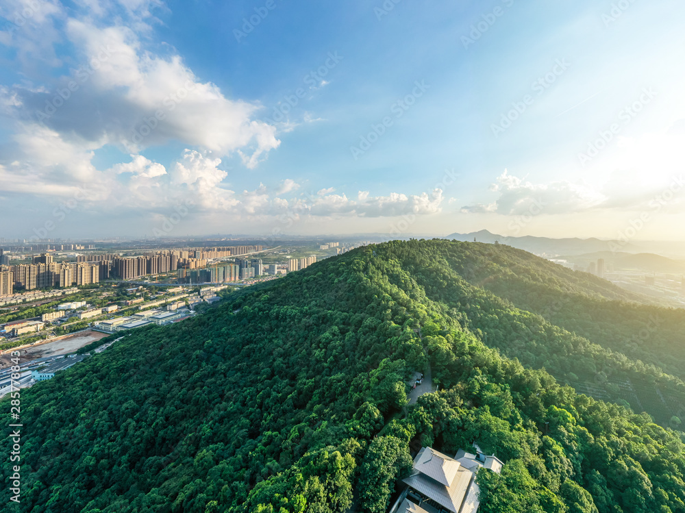 中国杭州城市天际线全景