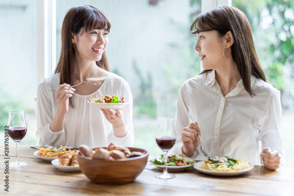 女子会　ホームパーティー