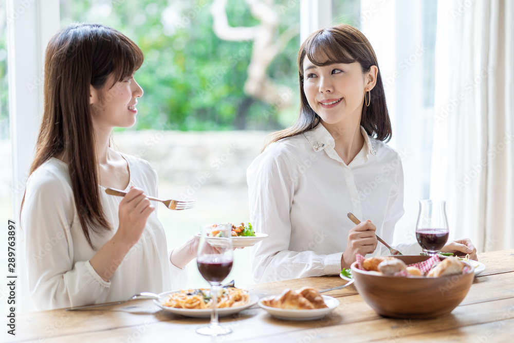 女子会　ホームパーティー