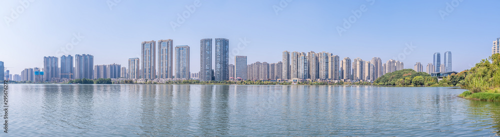 中国湖南省长沙市梅溪湖公园全景