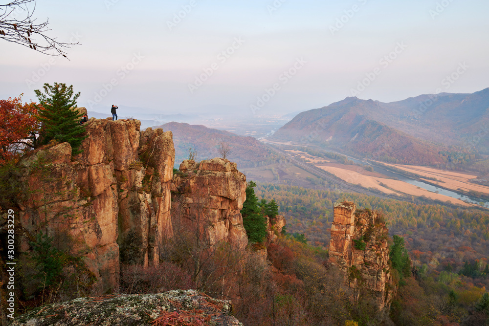 仙翁山景观日出。