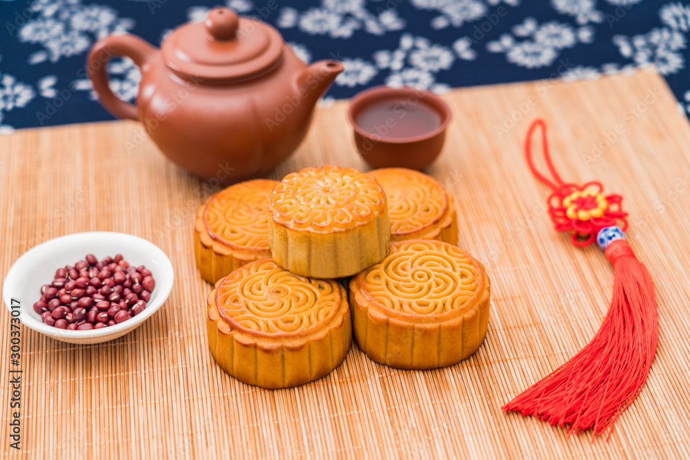 Chinese Mid-Autumn Festival gourmet bean paste moon cakes placed in a tray